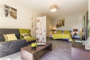 Quarto superior, acessível (Nelumbo) | Individualmente decorados, individualmente mobiliados