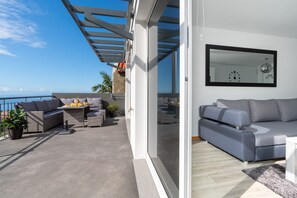 Terrace/patio - Casa Leonardo, Sea Views (Arco da Calheta)