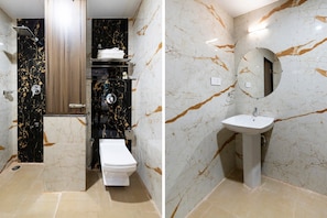 Shower - Capital O 18788 Phoenix Hotel & Resort (Bengaluru)