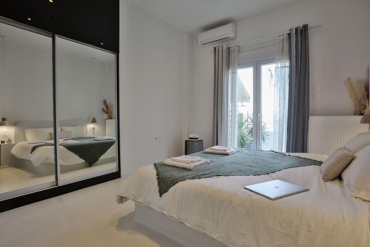 Apartment, Sea View (A1) | 1 bedroom, iron/ironing board, free WiFi, bed sheets