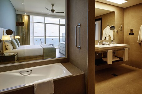 Hotel Riu Dubai Beach Resort - Image 43