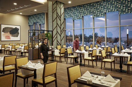 Hotel Riu Dubai Beach Resort - Image 78
