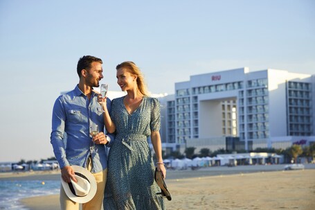 Hotel Riu Dubai Beach Resort - Image 60
