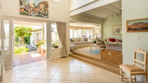 Reception - Guinea Fowl House (Cape Town)