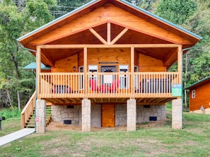 House, 1 King Bed with Sofa bed (River Romance #2328) | Exterior - River Romance #2328 (Pigeon Forge)