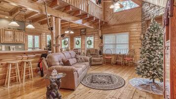 House, Berbilang Katil (Sugar Bear #268) | Ruang tamu