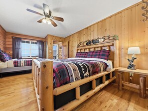 House, Multiple Beds (Sun-Sational View #245) - Sun-sational View #245 (Sevierville)
