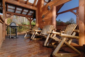 Terrace/patio - Wow! What A Cabin #255 (Sevierville)