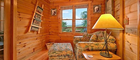 House, 1 King Bed with Sofa bed (Tonto's Tee Pee #123) | Living area | TV