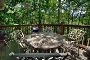 Balcony - River Sounds #121 (Sevierville)