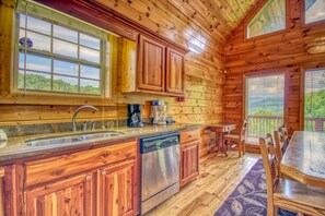 House, Multiple Beds (Redneck Ritz #724) | Private kitchen | Fridge, microwave, stovetop, dishwasher