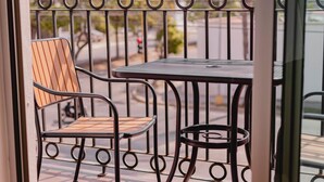 Balcony - La Lola Hotel & Suites (Mazatlán)