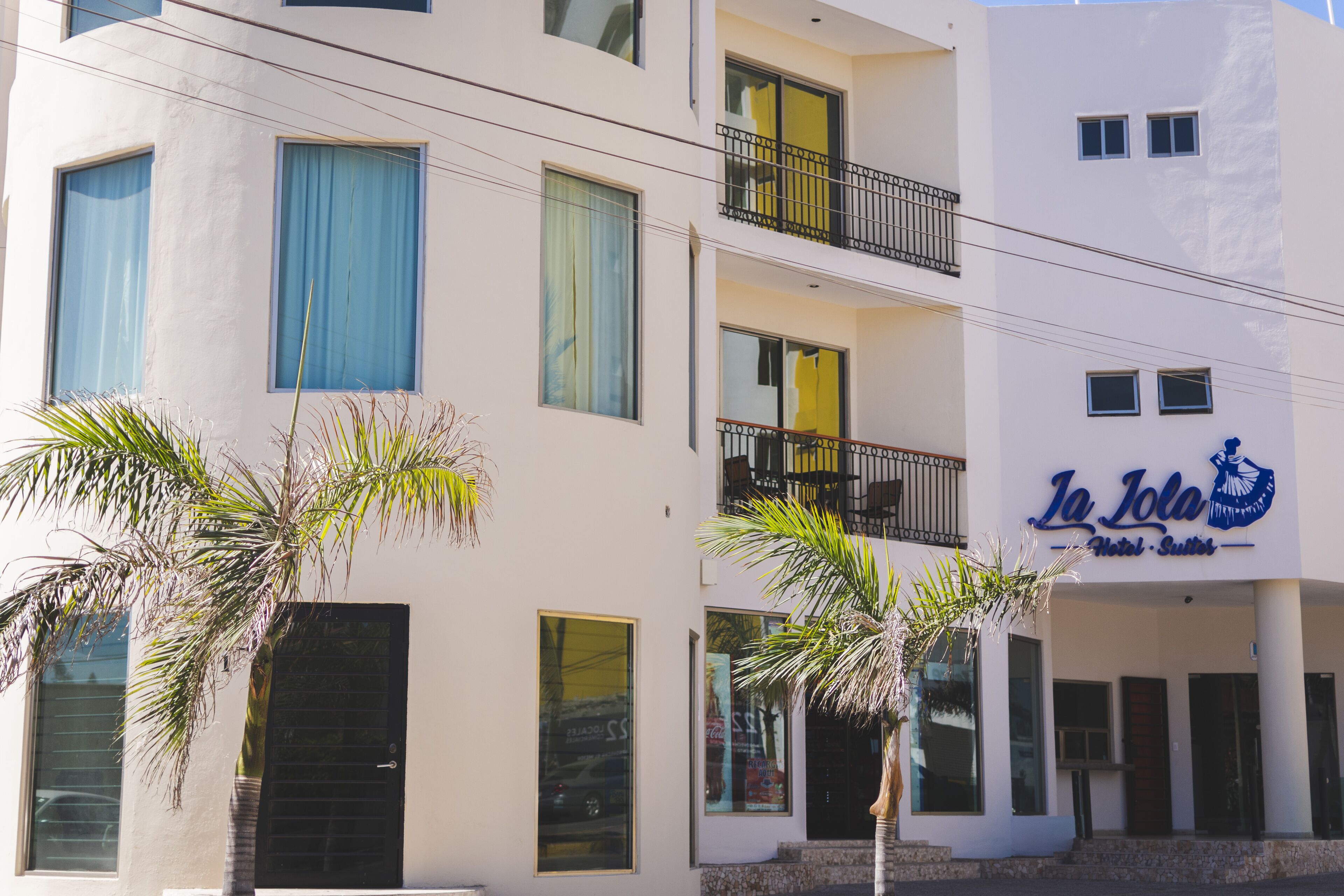 Foto - La Lola Hotel & Suites