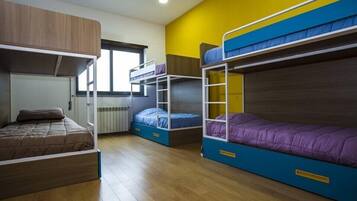 Dormitório compartilhado, somente para homens | Wi-Fi de cortesia