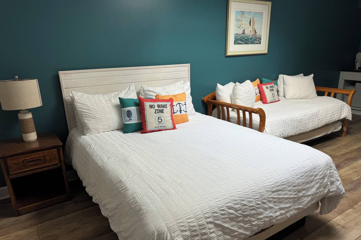 Chambre Simple | 1 chambre, couette en duvet d'oie, fer et planche à repasser