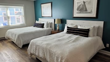 Basic Double Room | Down comforters, iron/ironing board, free WiFi, bed sheets