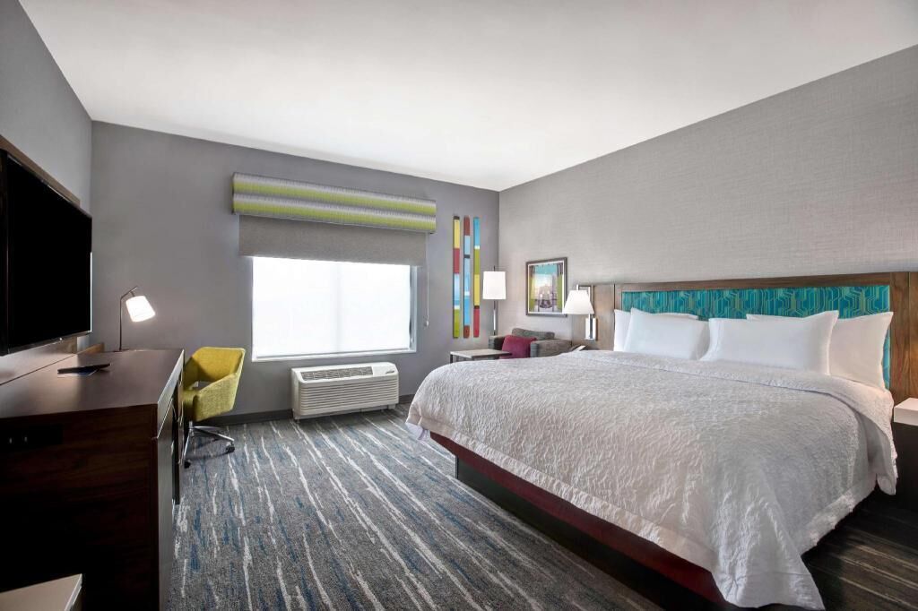 In-room safe, WiFi, bed sheets, wheelchair access