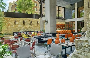 Restaurant - Canopy by Hilton San Antonio Riverwalk (San Antonio)