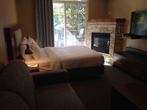 Executive-Studiosuite | Hochwertige Bettwaren, Daunenbettdecken, Pillowtop-Betten