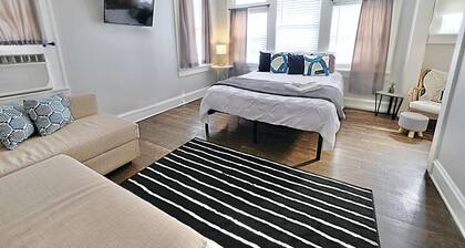 Global Cup The Local Hotspot Same Day Bookings, Walkable!