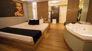 Individually decorated, individually furnished, desk, soundproofing - Motel Paradiso Passo Fundo - Adults Only (Passo Fundo)