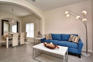 Villa (616BD) | Living room