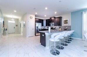 別墅 (The Ultimate 9 Bedroom 5 Bathroom) | 私人廚房