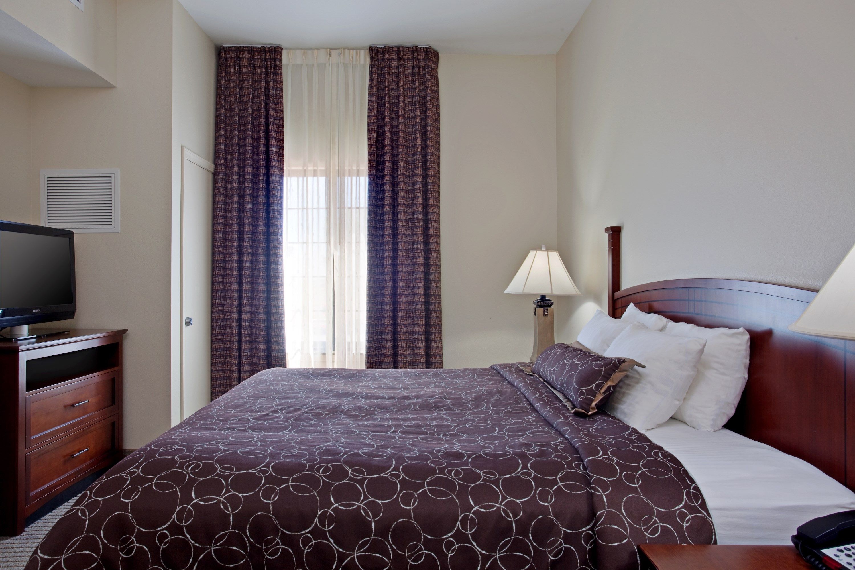 1 bedroom, laptop workspace, iron/ironing board, free WiFi