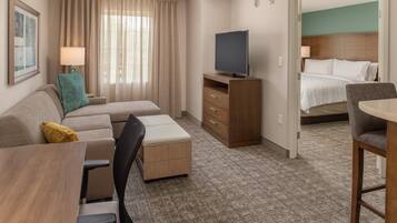 1 bedroom, iron/ironing board, free WiFi