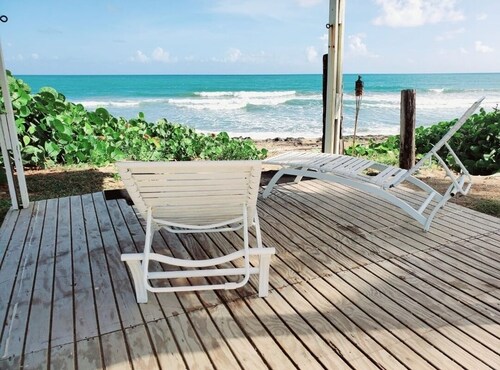 CARIBBEAN 181 - Modern Beachfront House