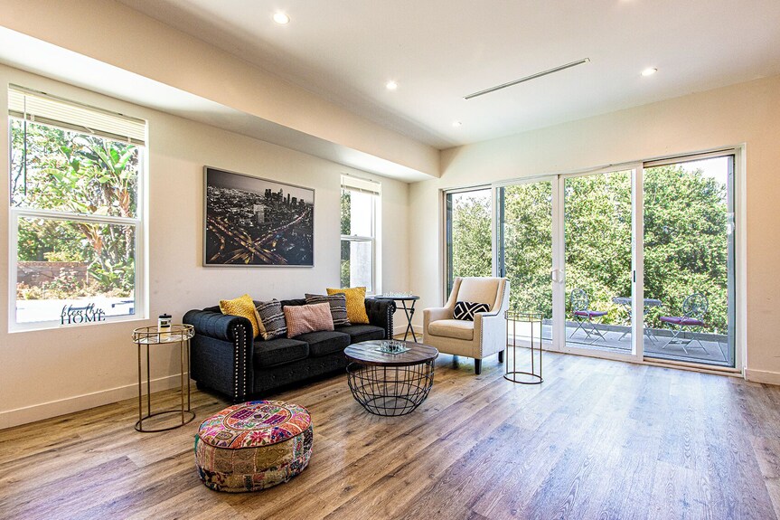 Modern Stylish Villa In West Hills - Los Angeles, CA