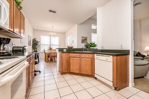 Villa (Highlands Reserve Golf Course 4 Bedro) | 4 bedrooms, free WiFi