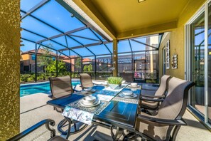 Villa | Balkon