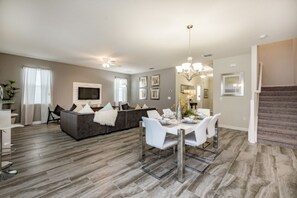 Villa | Living room | LCD TV