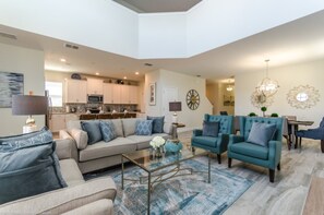 Villa | Living room | Flat-screen TV, DVD player