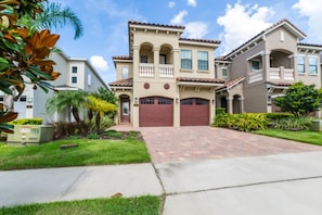 Villa (1041CP) | Exterior