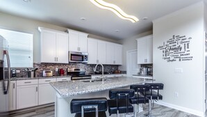 Unclassified image, 3 of 37, button - Champions Gate 5 Bedroom 5 Bathroom Villa 1569sw (Davenport)