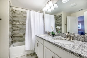 Apartment (1601MVD00) | Badezimmer