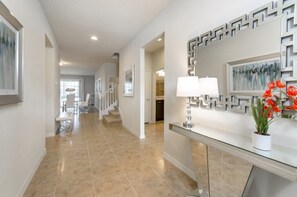 Villa (8811MD00) | Interior