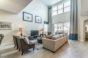 Villa (1569TL Ultimate 5 Bedroom 5 Bathroom) | Living room