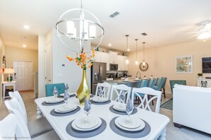 Apartment (4832RC00) | Private kitchen