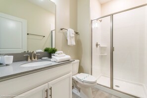 Apartment (8990SD Champions Gate 4 Bedroom Town ) | Bathroom