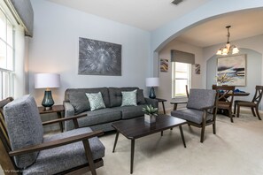 Villa (946BD Amazing High End Gated) | Living room | Flat-screen TV - 946bd Amazing High End Gated (Davenport)