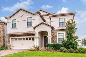 Villa (1417WW Amazing Champions Gate 9 Bedro) | Exterior