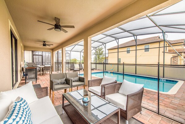Villa (1417WW Amazing Champions Gate 9 Bedro) | Piscine | Piscine extérieure