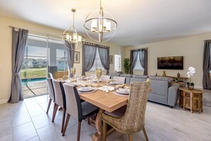 Villa (8908SD00) | Private kitchen