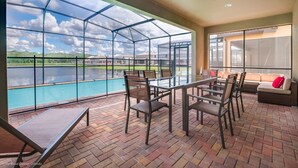 Villa (Amazing New Windsor At Westside Resor) | Pool | Außenpool, Liegestühle