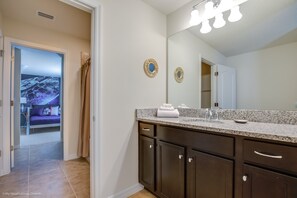 Villa (Amazing New Windsor At Westside Resor) | 8 bedrooms, free WiFi