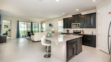 Villa | 7 bedrooms, free WiFi