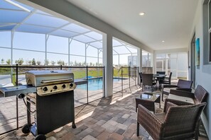 Villa | Balcony